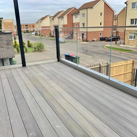 Exec 2Bed 2Bath Serviced Apartment Balcony Parking Milton Keynes Exterior photo